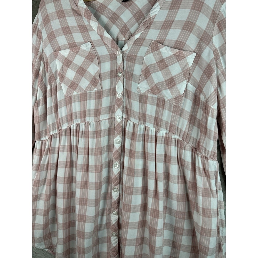 Torrid Babydoll Blouse Pink White Plaid V-Neck Plus Size 1 Lightweight - Picture 5 of 11